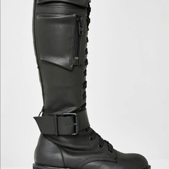 As seen one Cari Fletcher Current Mood Dolls Kill NWOT Motorcycle/Combat/Boots - Picture 2 of 7